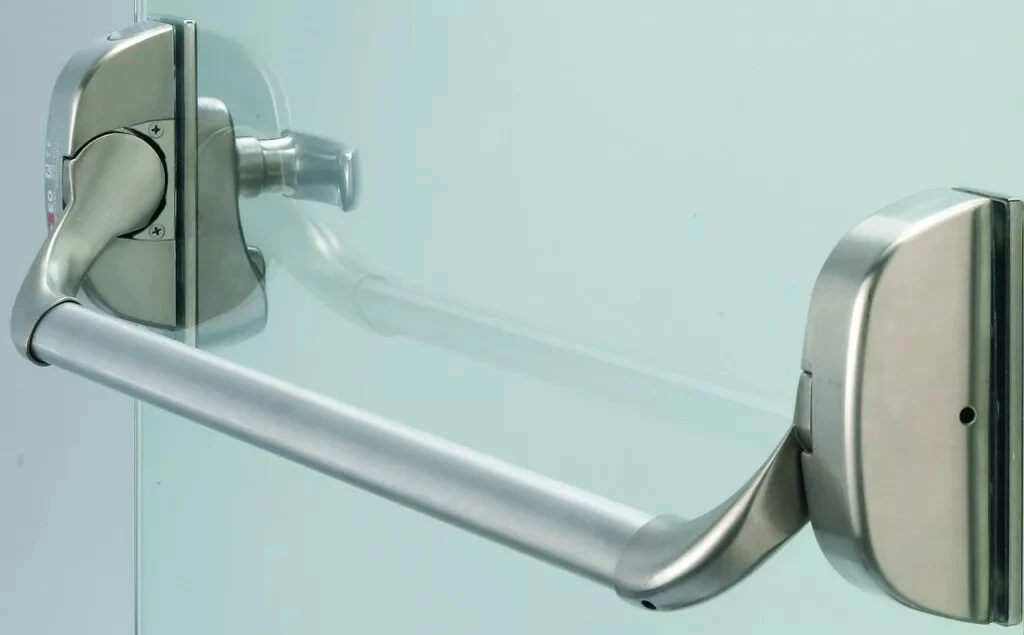 Fermeture Anti-panique Iseo : Norme NF EN 1125 Coupe-feu 3 Fermeture Anti-panique Iseo : Norme NF EN 1125 Coupe-feu