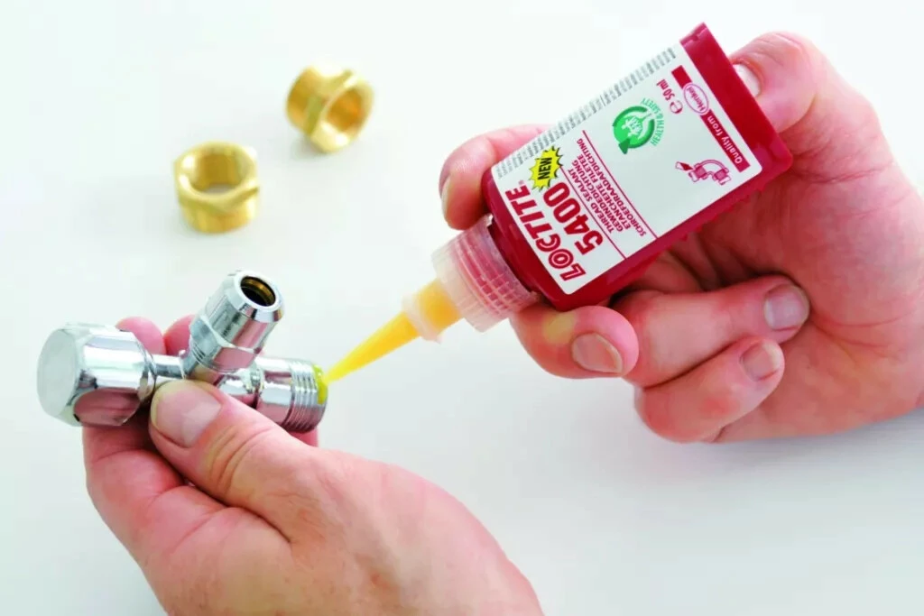 Produits De Maintenance : LOCTITE 5400 4 Produits De Maintenance : LOCTITE 5400 – Image 2