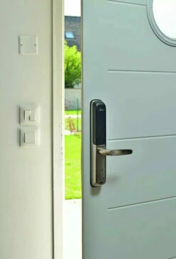 Verrou Et Serrure électronique Autonome : Revo'motion + Serrure 3 Points 7 Verrou Et Serrure électronique Autonome : Revo'motion + Serrure 3 Points -SETIN Boutique SET 42609