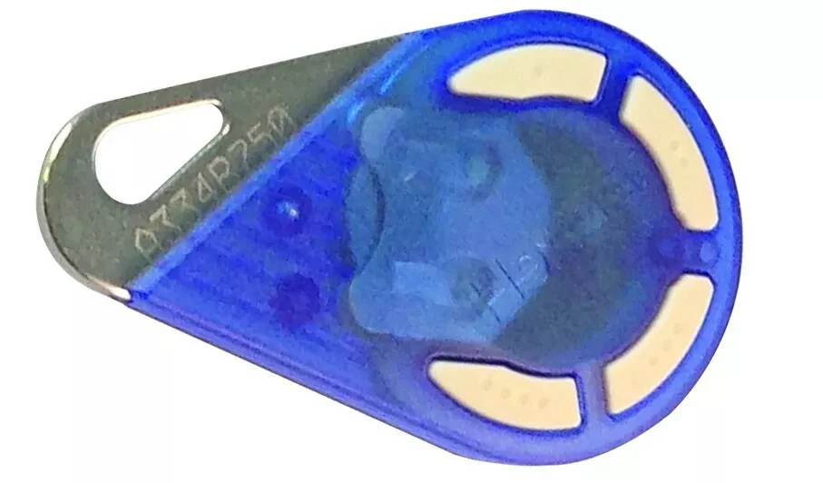 Contrôle D'accès Filaire : Télécommande Bi-tech 4 Boutons 4 Contrôle D'accès Filaire : Télécommande Bi-tech 4 Boutons – Image 2