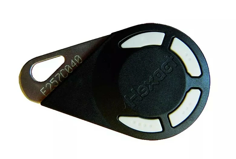 Contrôle D'accès Filaire : Télécommande Bi-tech 4 Boutons 3 Contrôle D'accès Filaire : Télécommande Bi-tech 4 Boutons